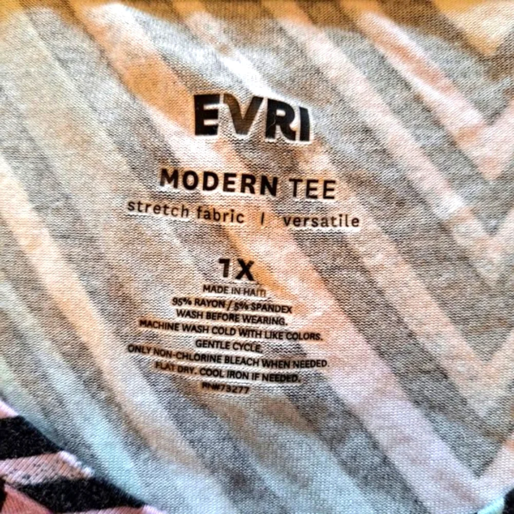 Evri Purple Chevron Tee Plus Size 1X